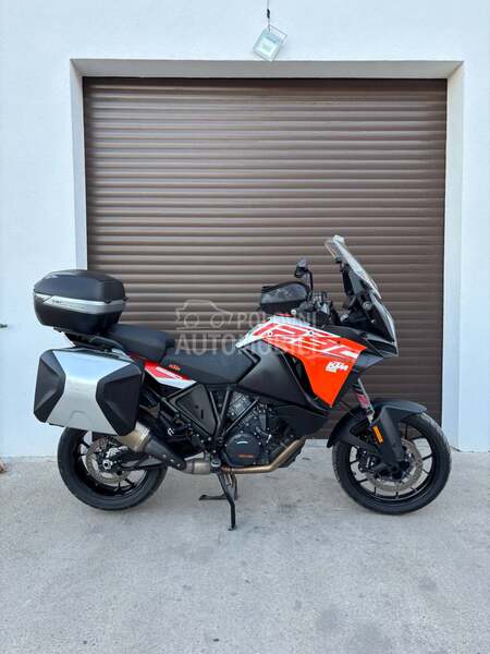 KTM 1290 super adventure