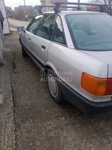 Audi 80 