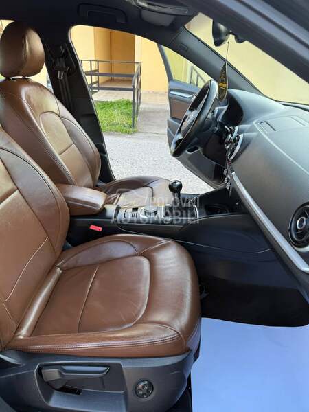 Audi A3 ULTRA/F-ULL/0PIS