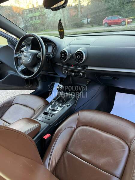 Audi A3 ULTRA/F-ULL/0PIS