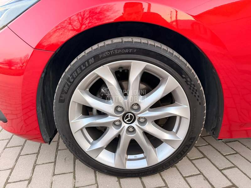 Mazda 3 1.5D/BOSE/KAMERA