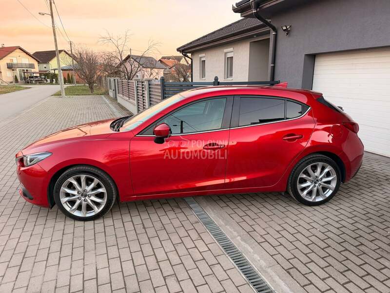 Mazda 3 1.5D/BOSE/KAMERA