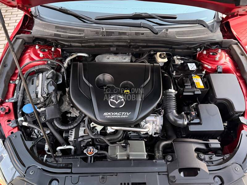 Mazda 3 1.5D/BOSE/KAMERA