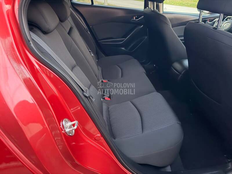 Mazda 3 1.5D/BOSE/KAMERA