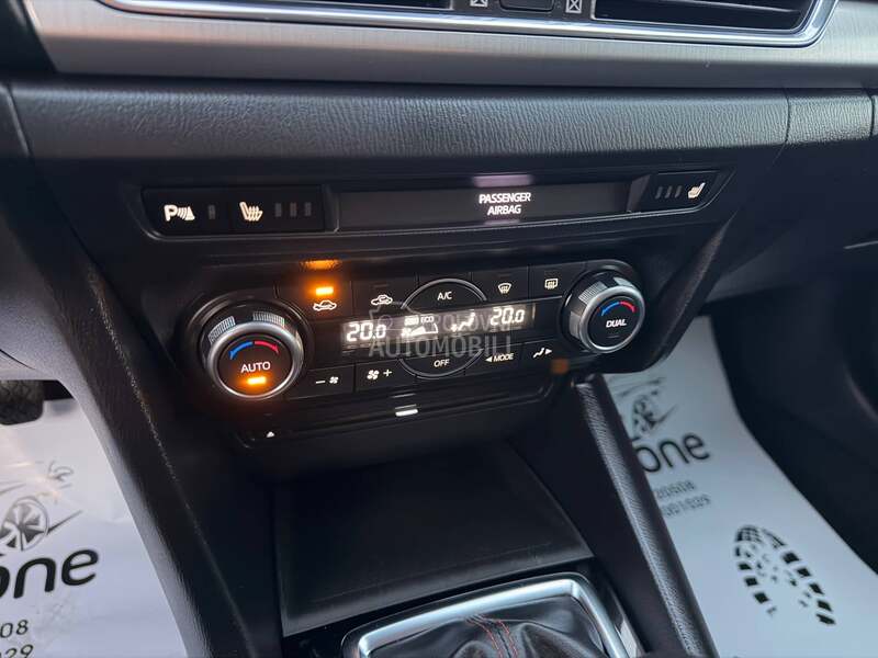 Mazda 3 1.5D/BOSE/KAMERA