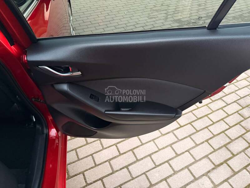 Mazda 3 1.5D/BOSE/KAMERA