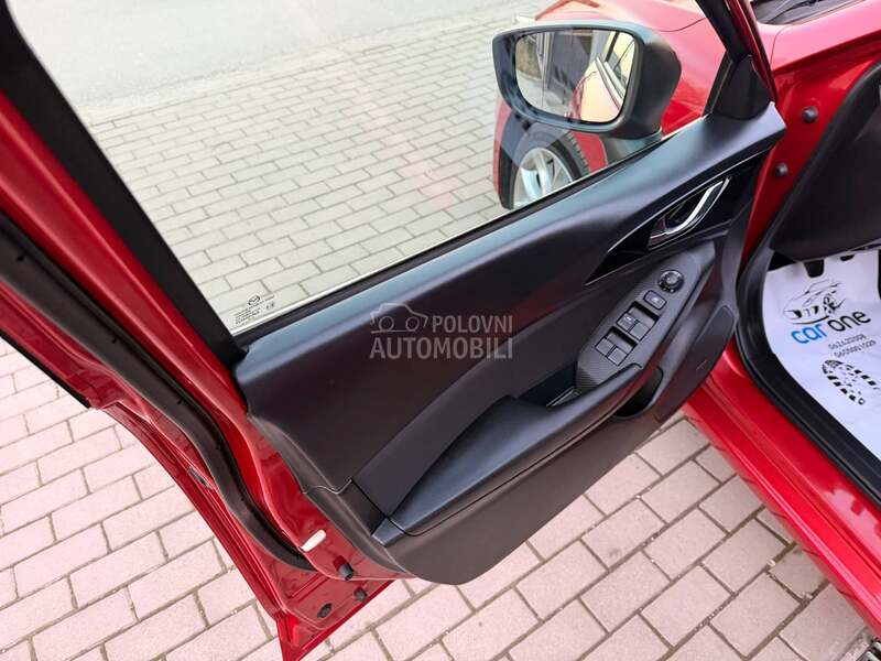 Mazda 3 1.5D/BOSE/KAMERA