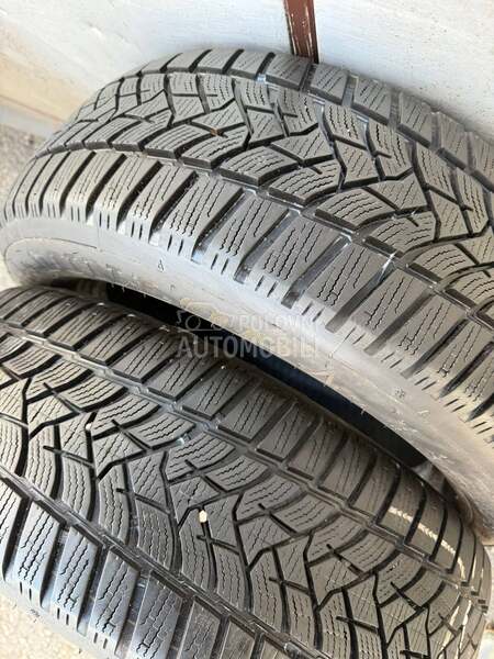 Dunlop 205/60 R16 Zimska