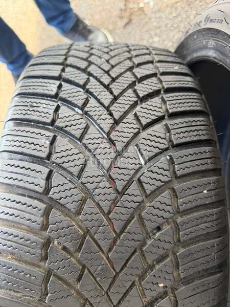 Bridgestone 205/40 R17 Zimska