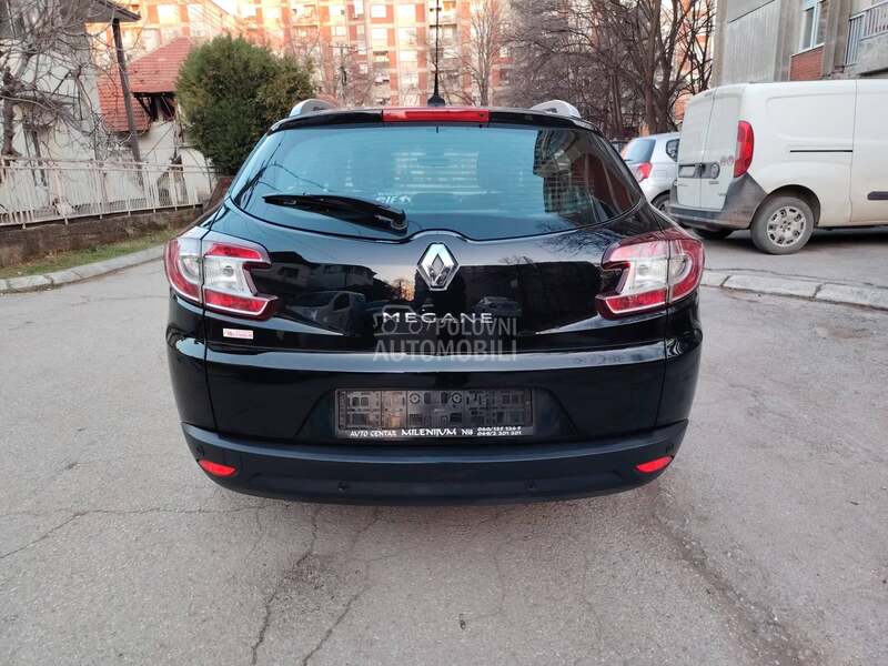 Renault Megane B O S E