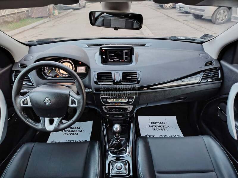 Renault Megane B O S E