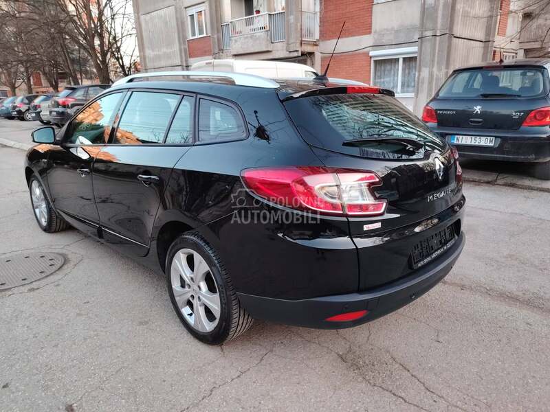 Renault Megane B O S E