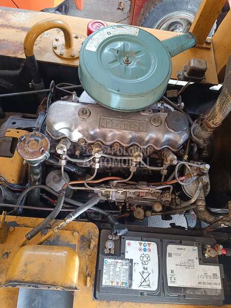 TCM FD 30 dizel 3 tone