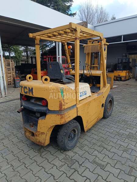 TCM FD 30 dizel 3 tone