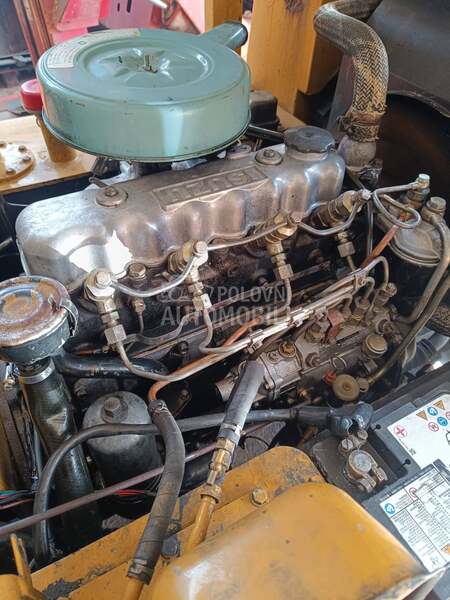 TCM FD 30 dizel 3 tone