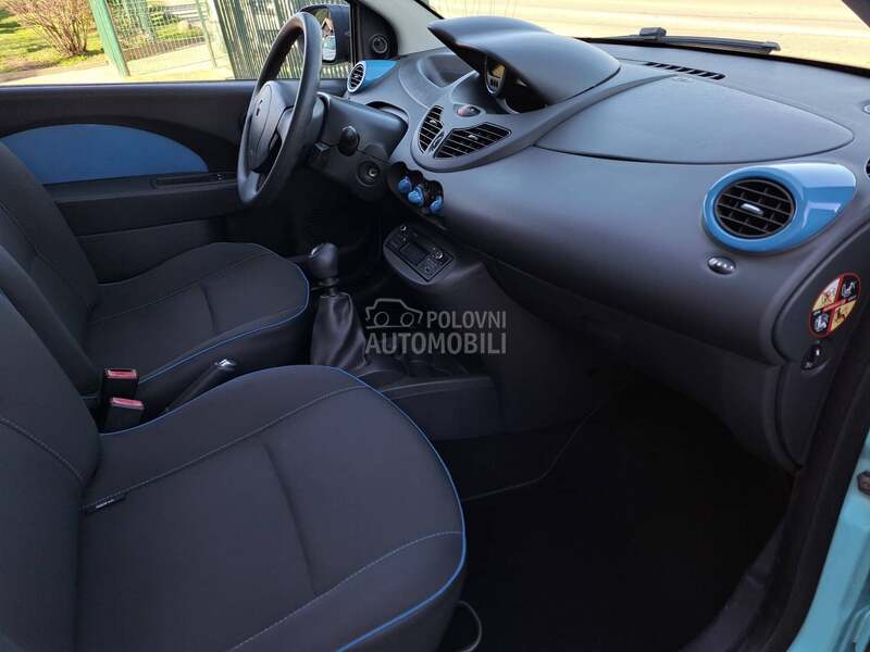 Renault Twingo 1.2 P-O-G-L-E-D-A-J