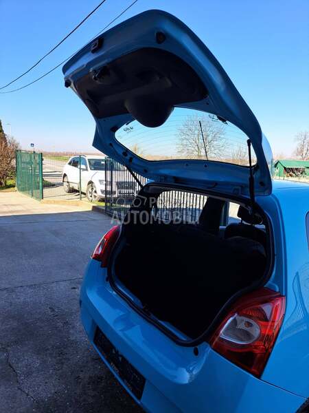 Renault Twingo 1.2 P-O-G-L-E-D-A-J