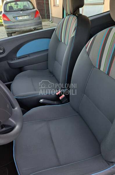 Renault Twingo 1.2 P-O-G-L-E-D-A-J