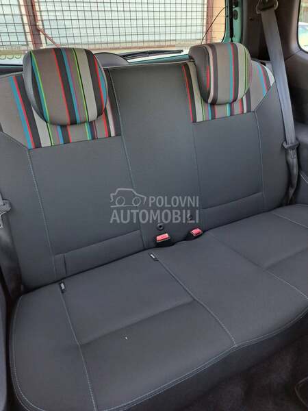 Renault Twingo 1.2 P-O-G-L-E-D-A-J