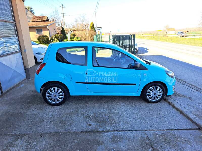 Renault Twingo 1.2 P-O-G-L-E-D-A-J
