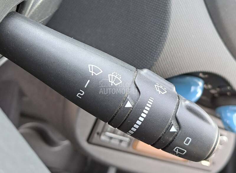 Renault Twingo 1.2 P-O-G-L-E-D-A-J