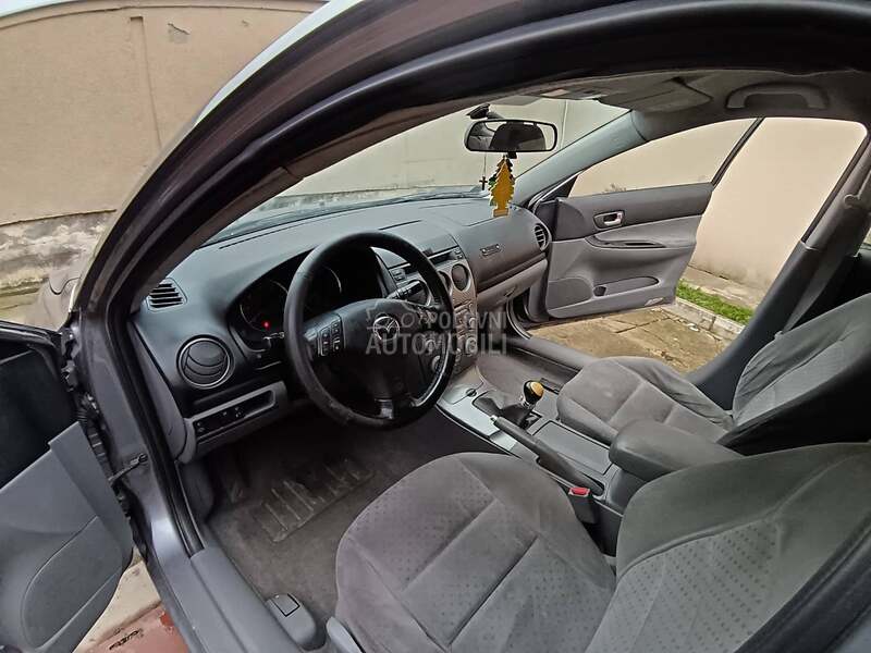 Mazda 6 