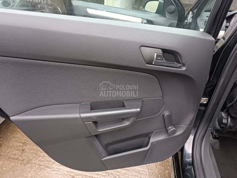 Opel Astra H 1.7 CDTI