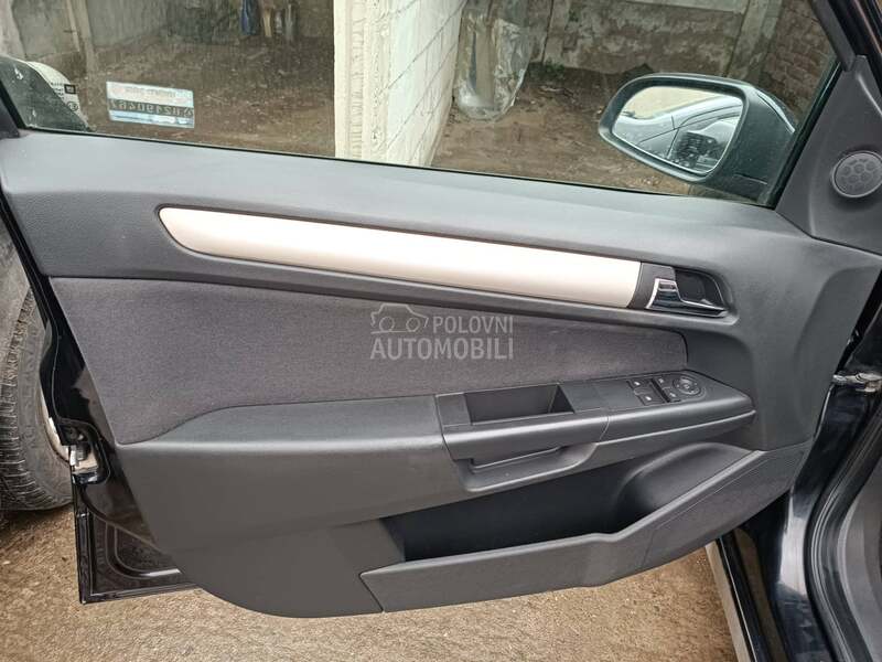 Opel Astra H 1.7 CDTI