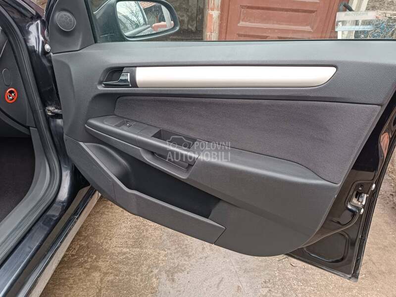 Opel Astra H 1.7 CDTI