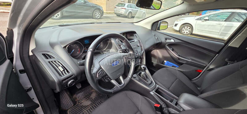 Ford Focus 