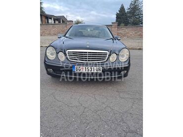 Mercedes Benz E 220 