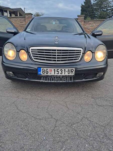 Mercedes Benz E 220 