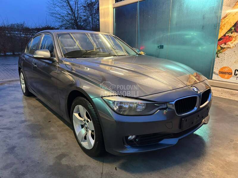 BMW 320 d NAVl