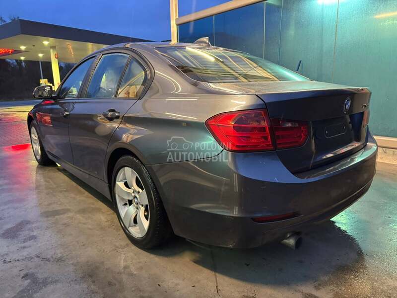BMW 320 d NAVl