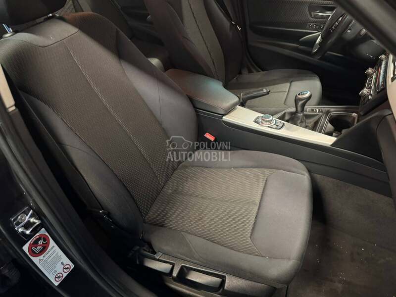 BMW 320 d NAVl