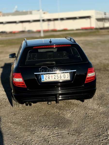 Mercedes Benz C 200 2.2 CDI
