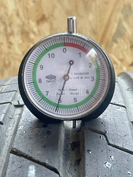 Hankook 225/45 R19 Letnja