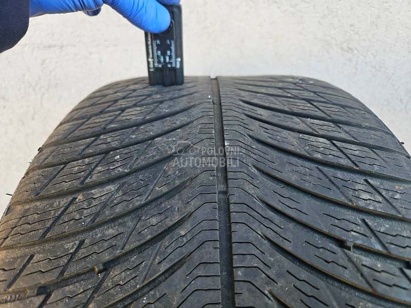 Michelin 275/35 R19 Zimska