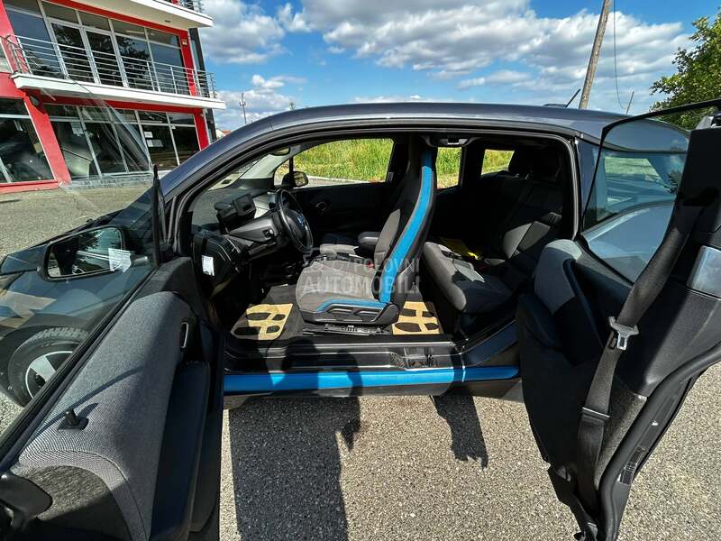 BMW i3 