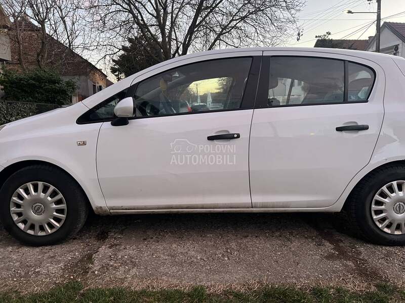 Opel Corsa D 