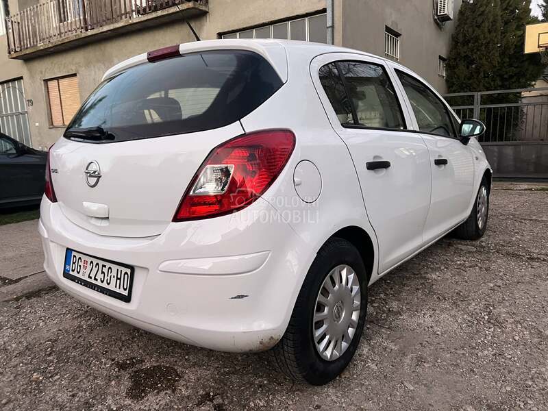 Opel Corsa D 
