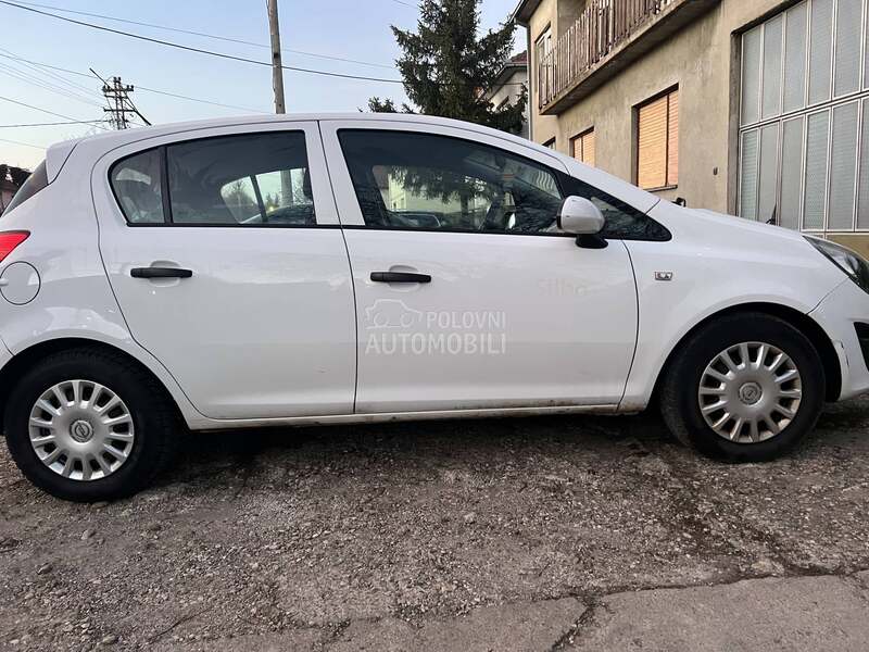Opel Corsa D 