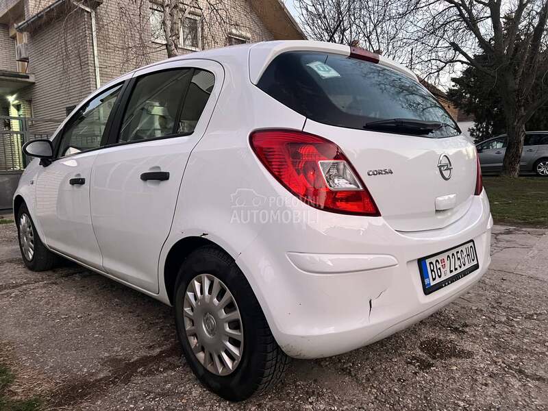 Opel Corsa D 