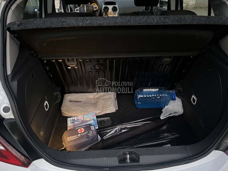Opel Corsa D 