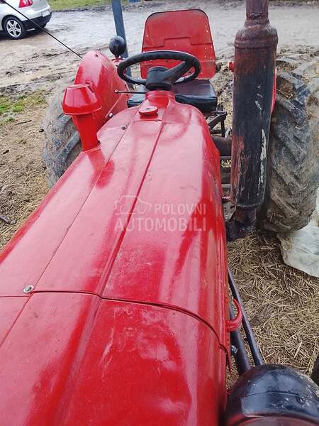 Massey Ferguson 539
