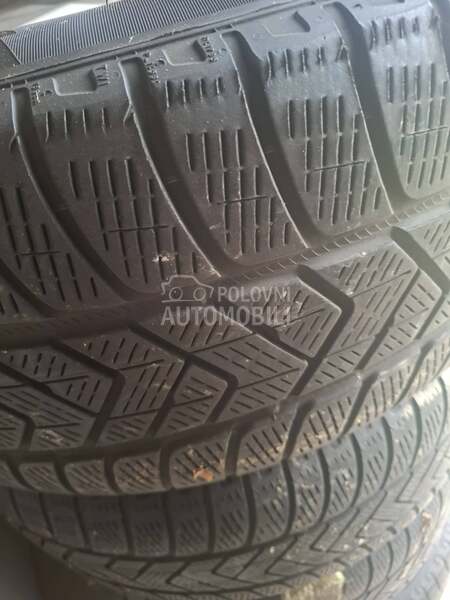 Pirelli 225/50 R19 Sve sezone