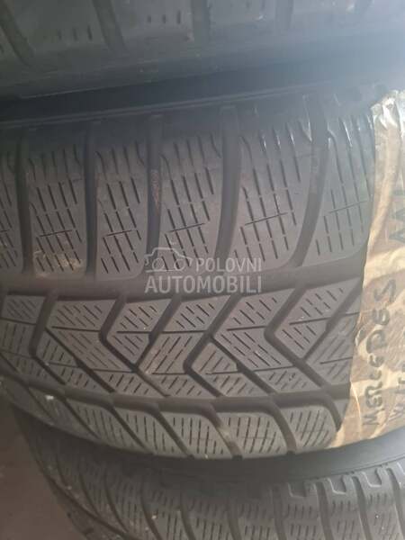 Pirelli 225/50 R19 Sve sezone