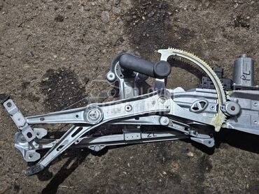 Podizaci stakala za Opel Astra H od 2004. do 2010. god.