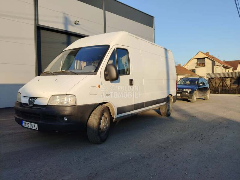 Peugeot Boxer 