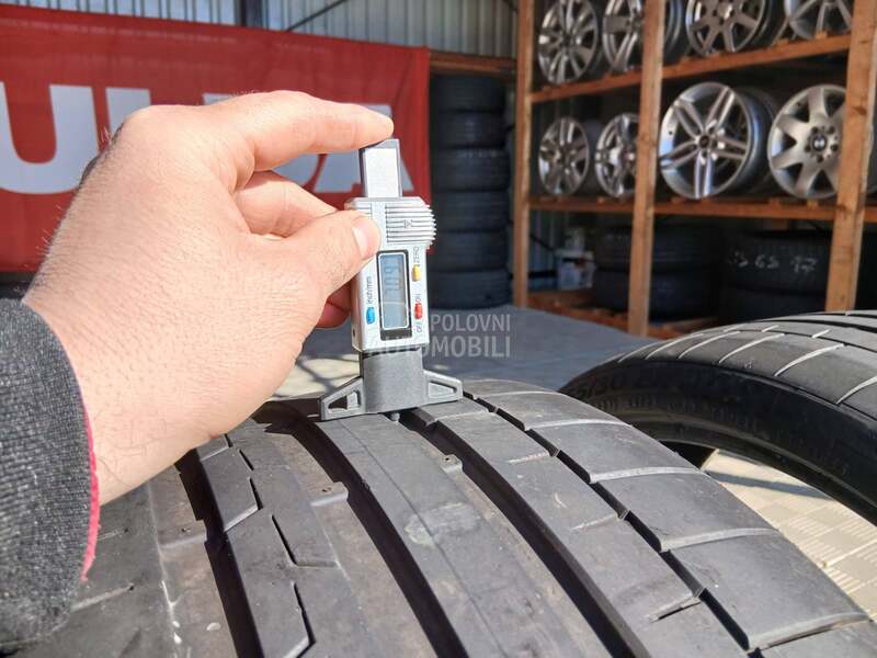 Continental 255/30 R20 Letnja